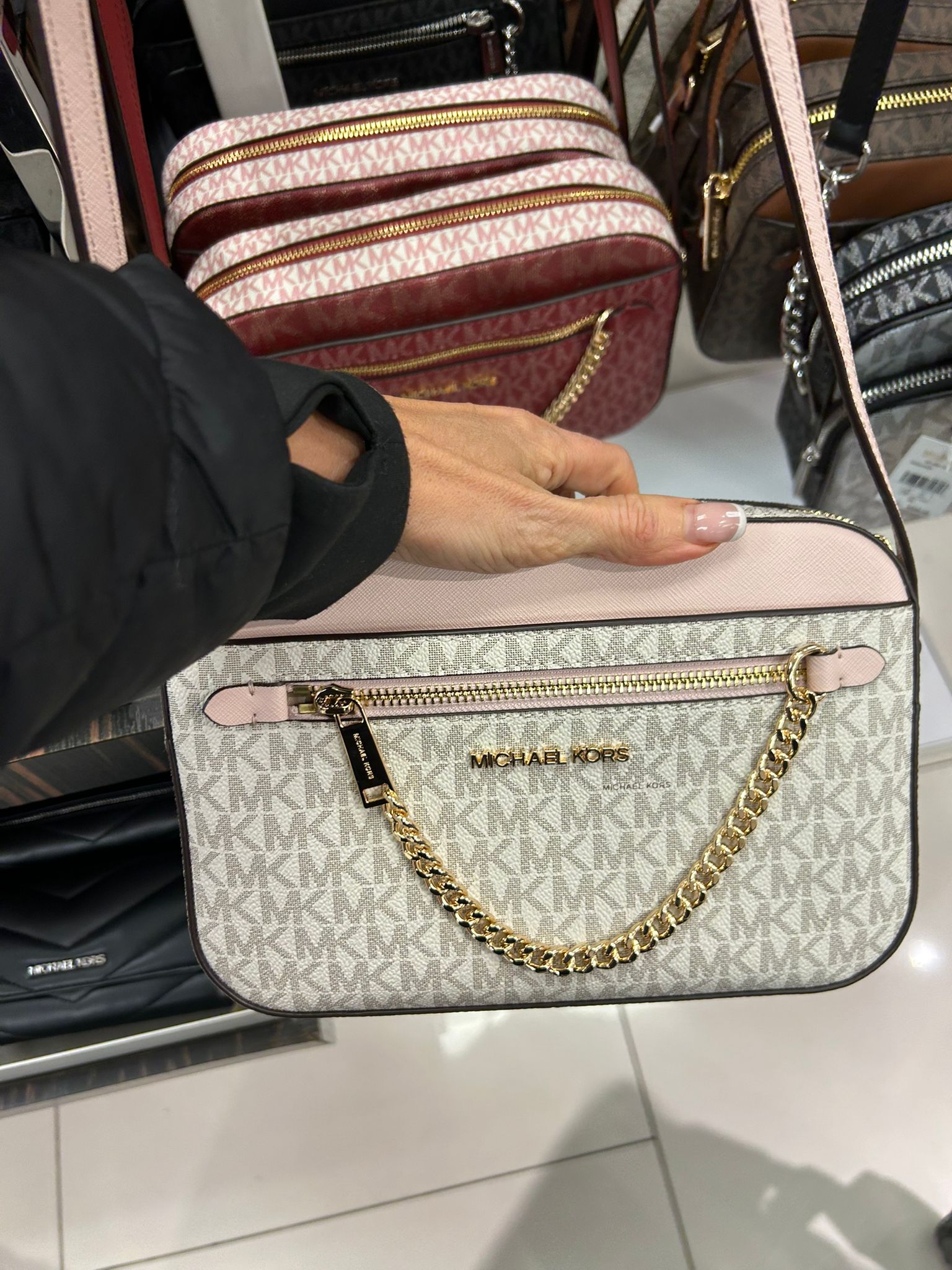 Michael Kors WOMENS' Jet Set Large Logo Crossbody Bag PWD BLSH MLT