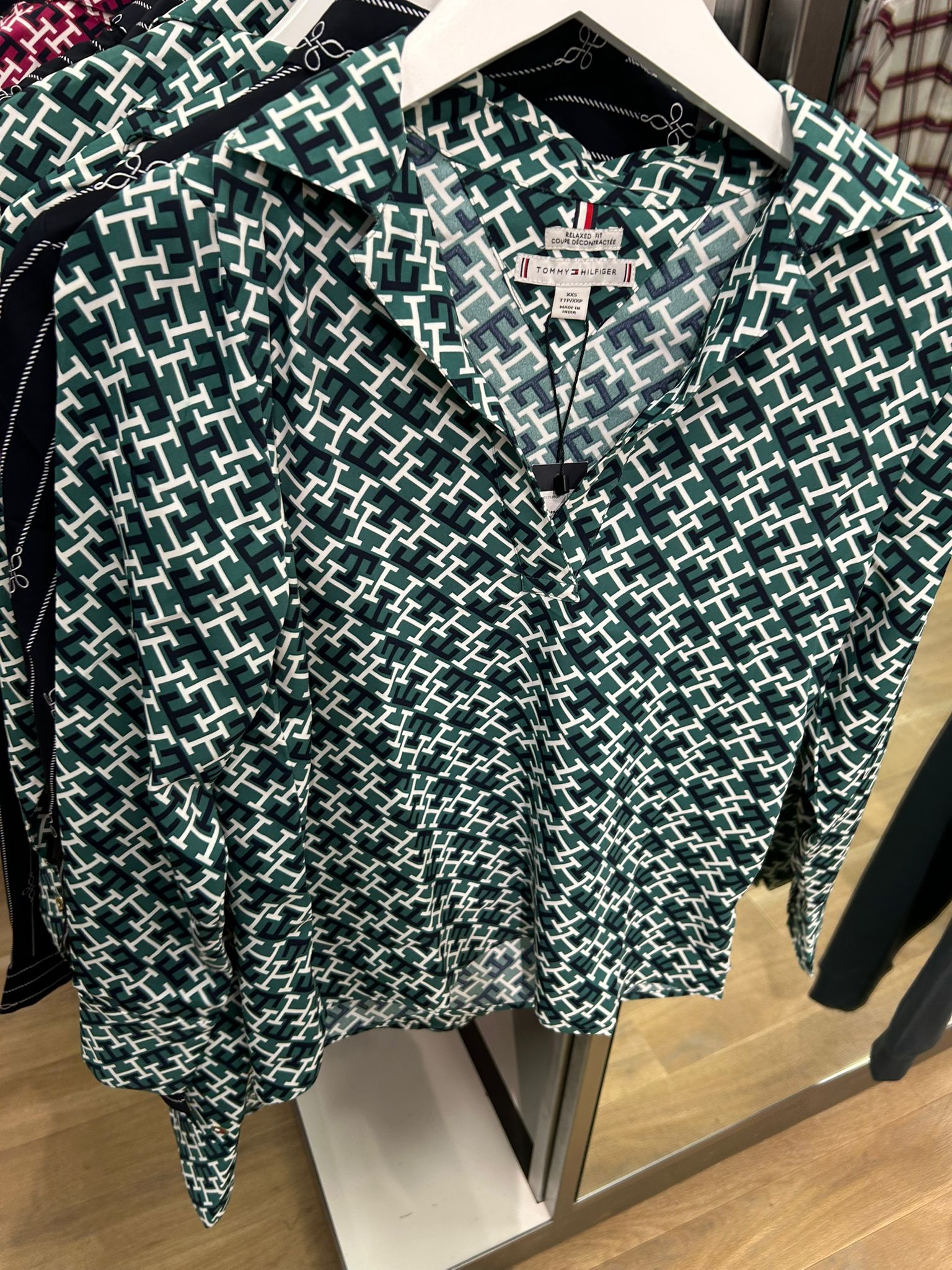 Tommy Womens' Monogram Print V-Neck Pullover Top