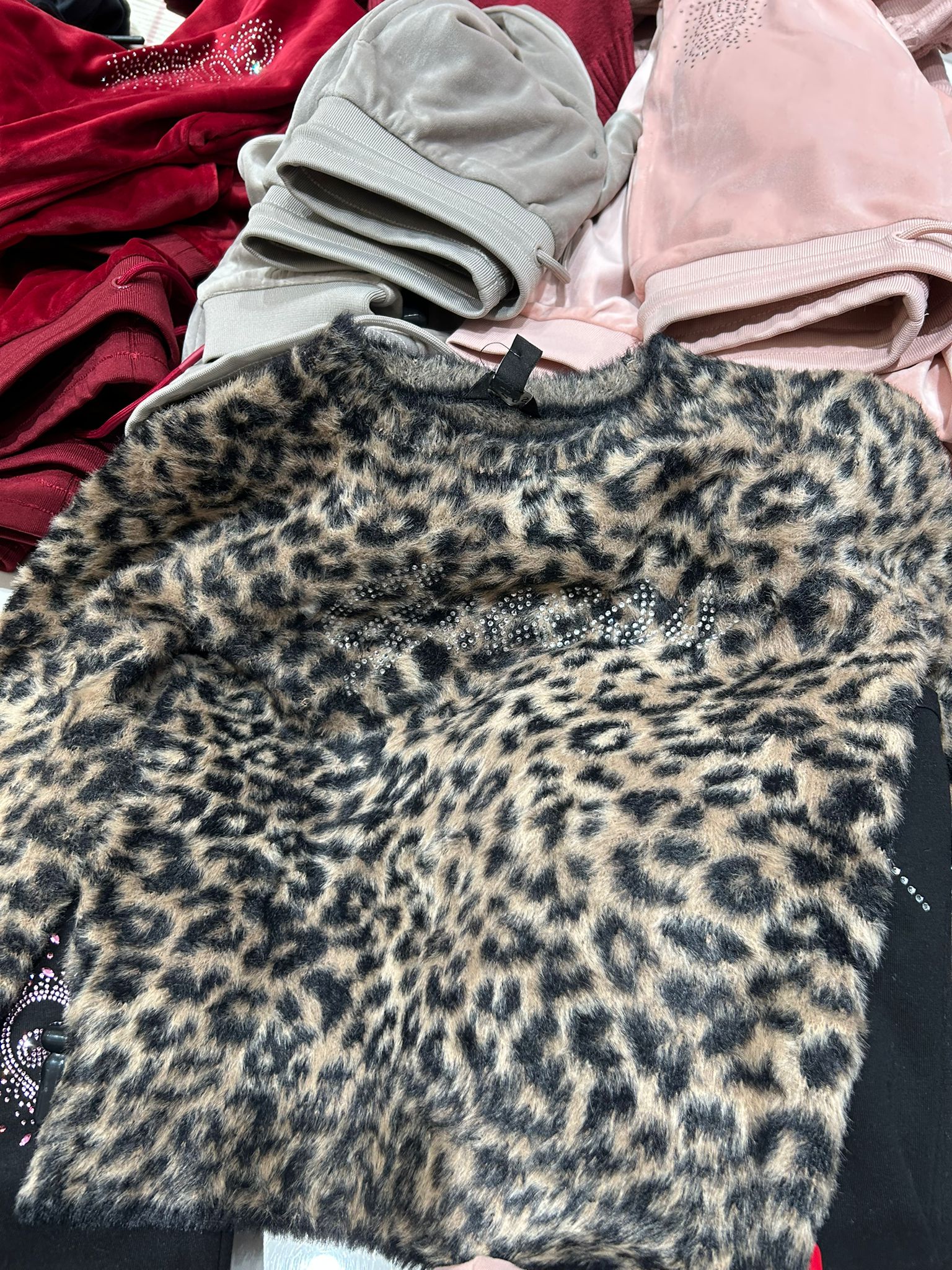 Guess GIRLS' Leo Leopard Sweater (7-14)
