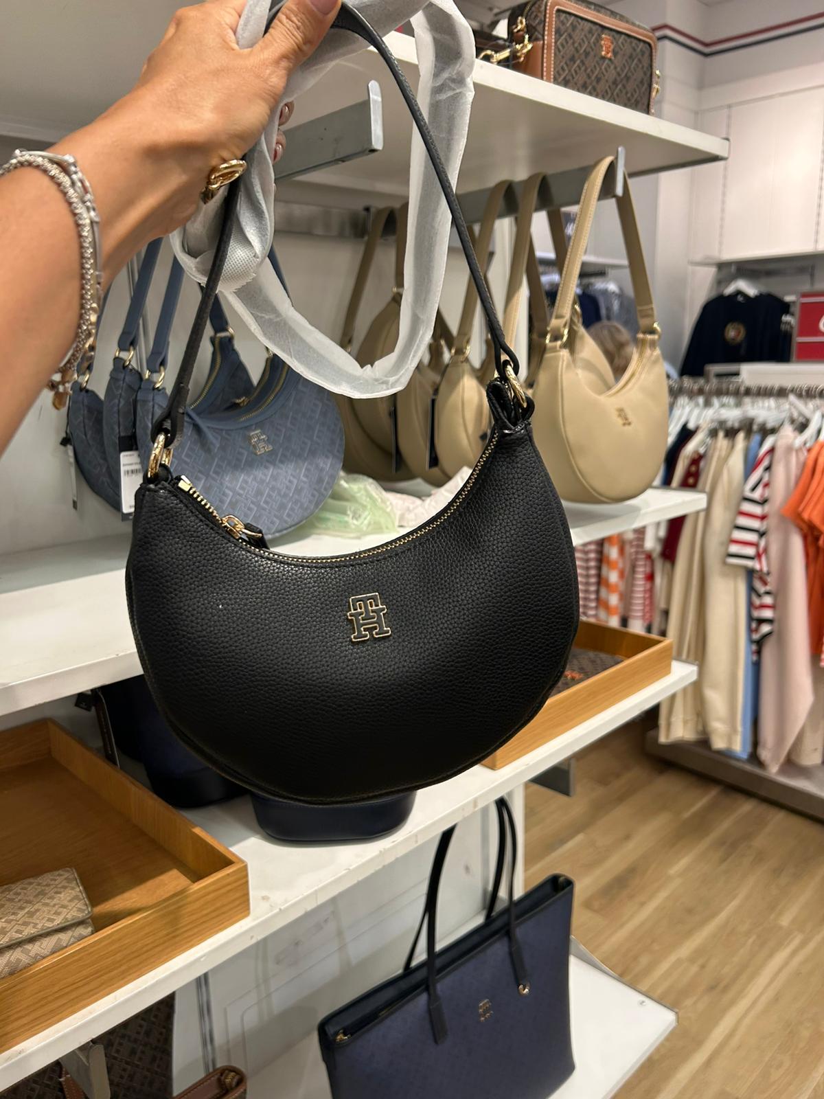 TOMMY HILFIGER Women's crescent shoulder bag with monogram