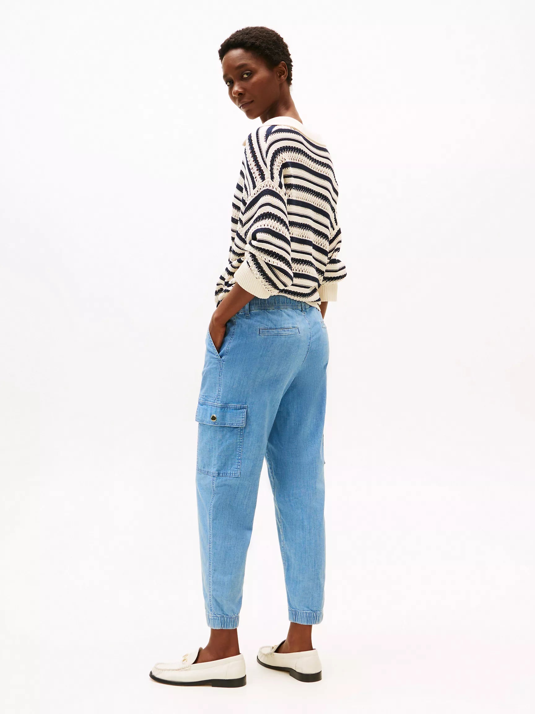 Tommy Womens' Belted Cargo Jogger/ Light Wash Chambray
