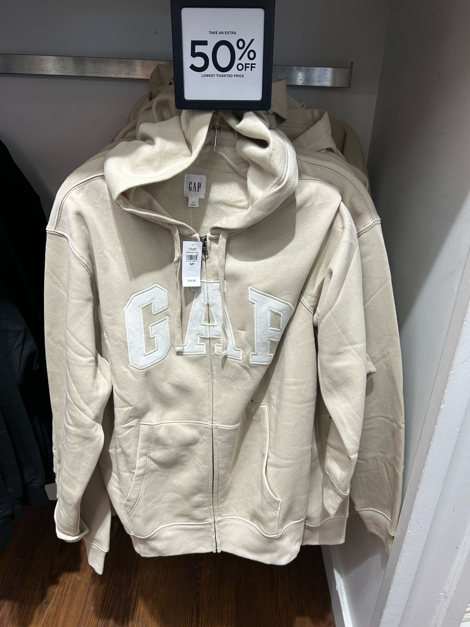 Women Relaxed Gap Logo Zip Hoodie