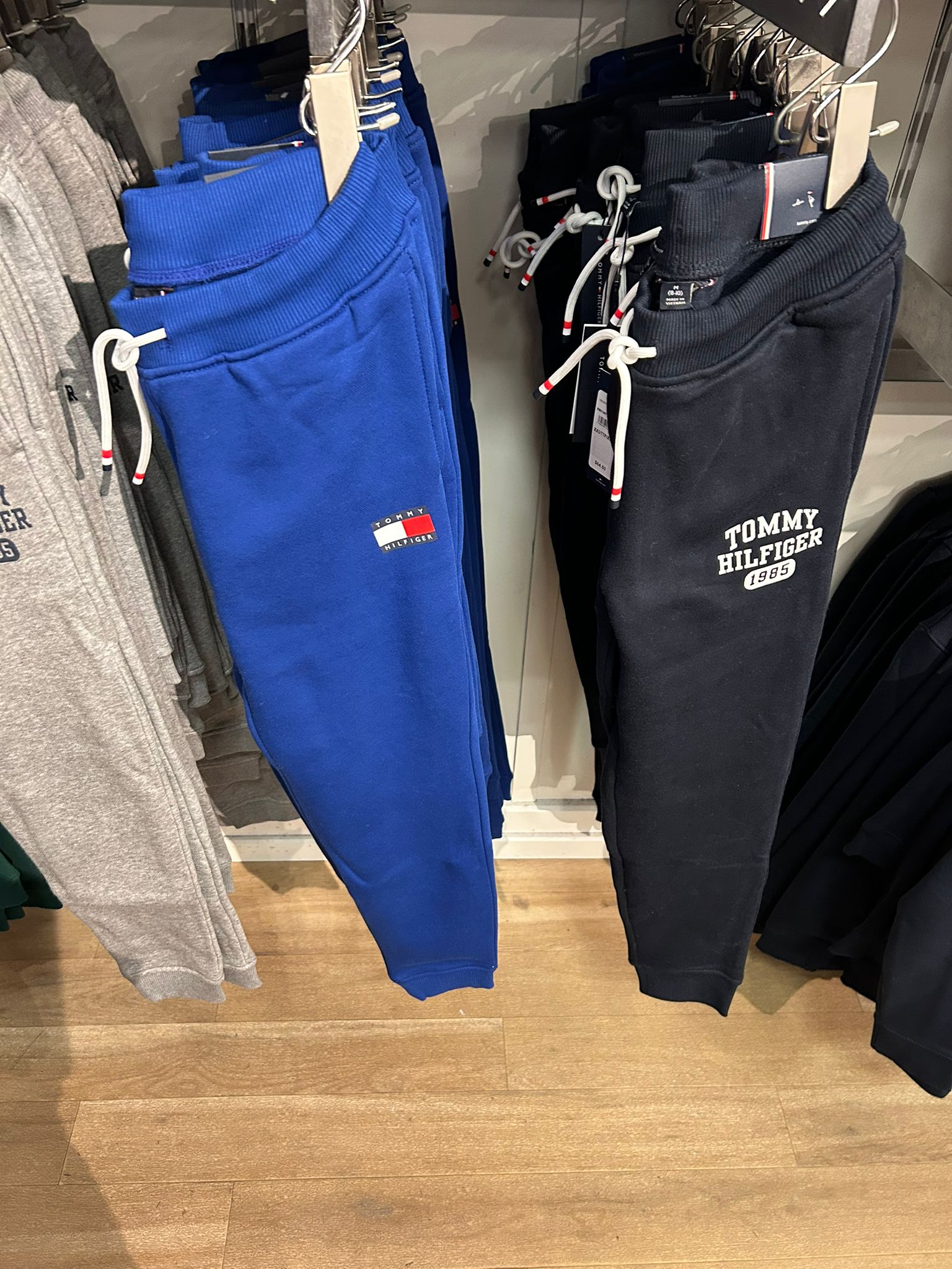 BOY Tommy Varsity Brushed-Fleece Sweatpant Navy Blue