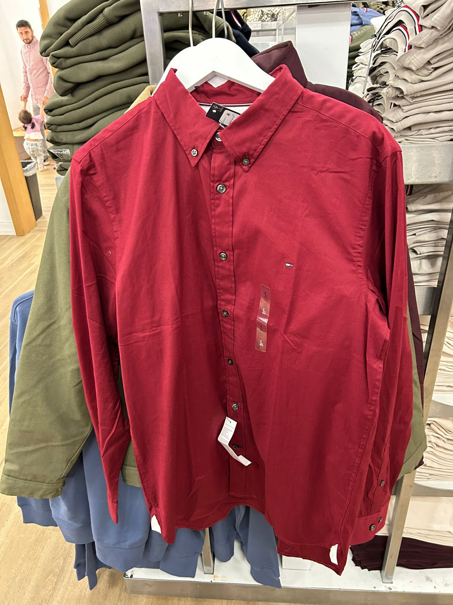 Tommy Mens' Regular Fit Corduroy Shirt/ DARK RED