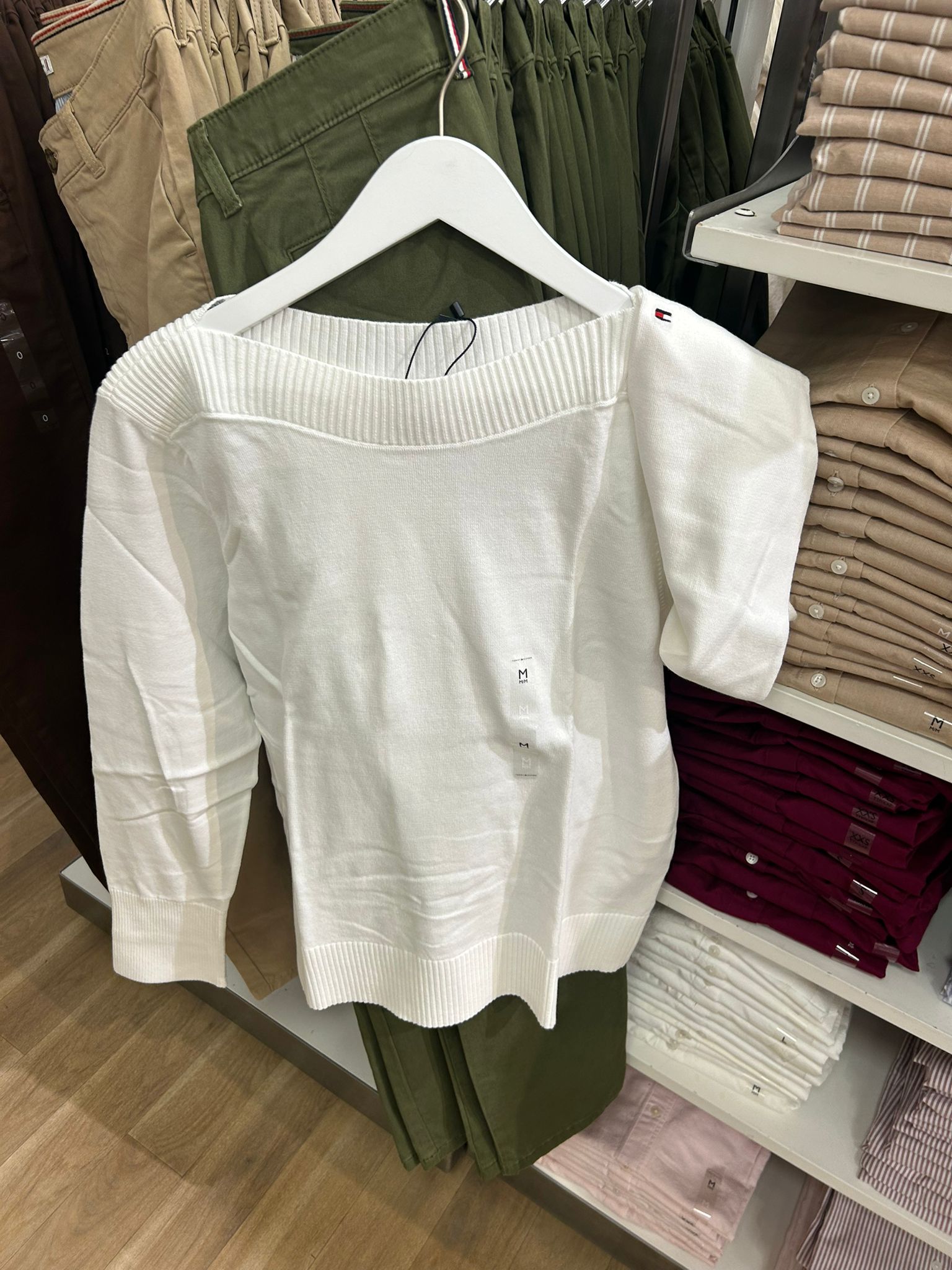 Tommy Womens' Boatneck Sweater/ Ecru