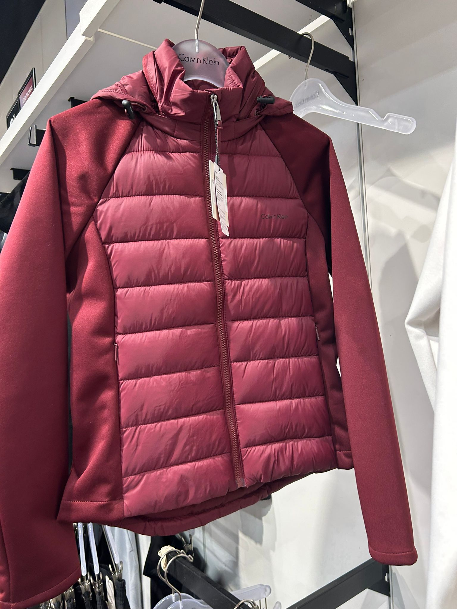 Calvin Klein WOMENS' Mixed Media Puffer Jacket Deep Rouge