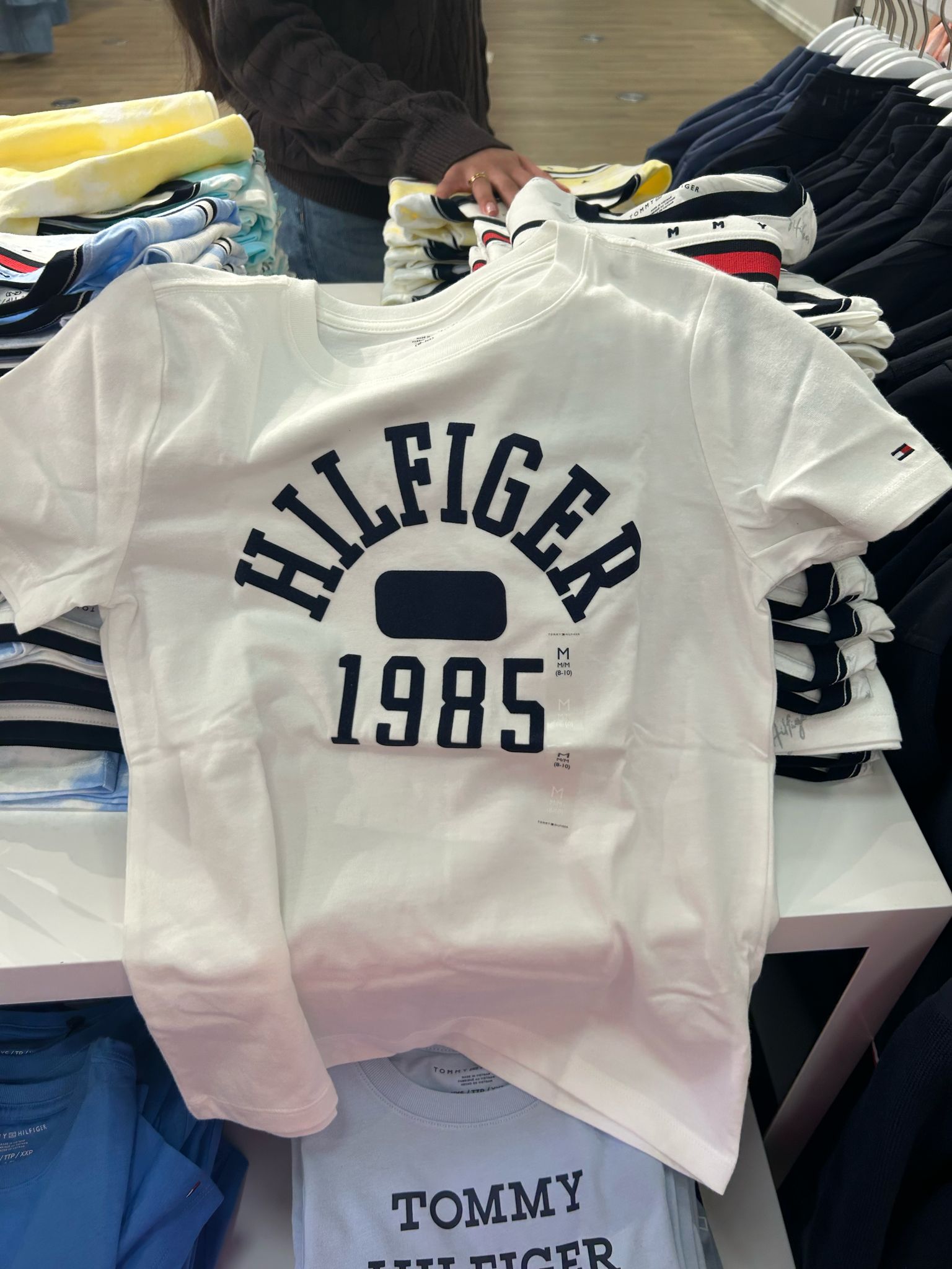 Boys' Tommy Hilfiger 1985 Logo T-Shirt/ Optic White