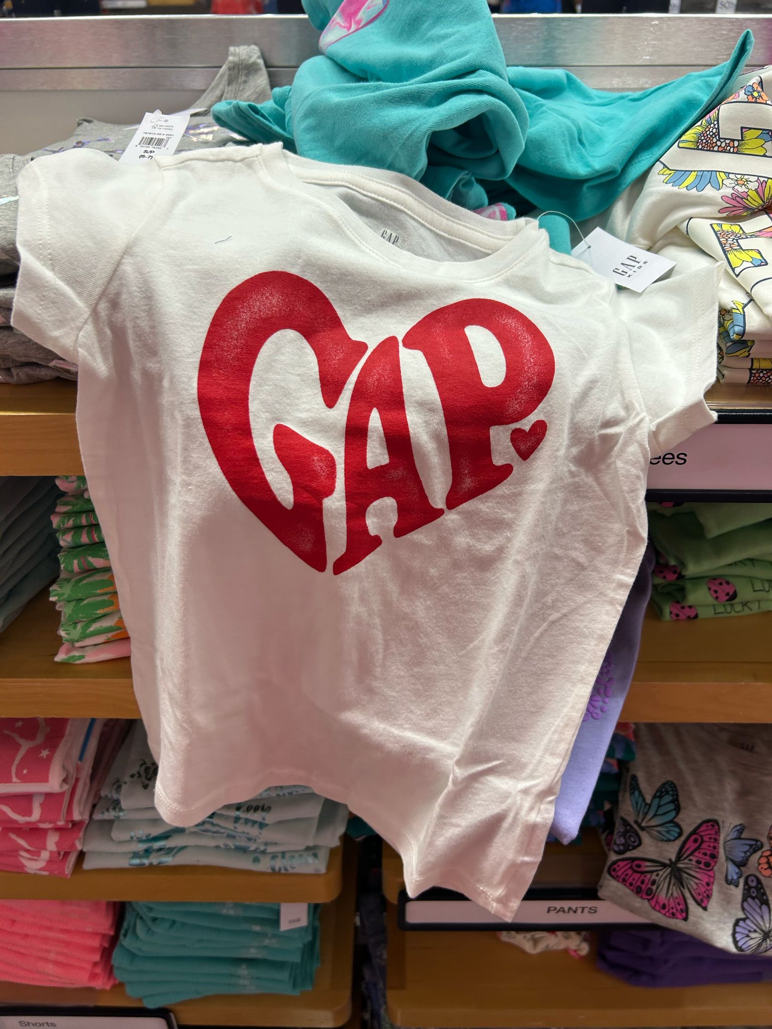 Gap Girls Graphic T-Shirt/ Red