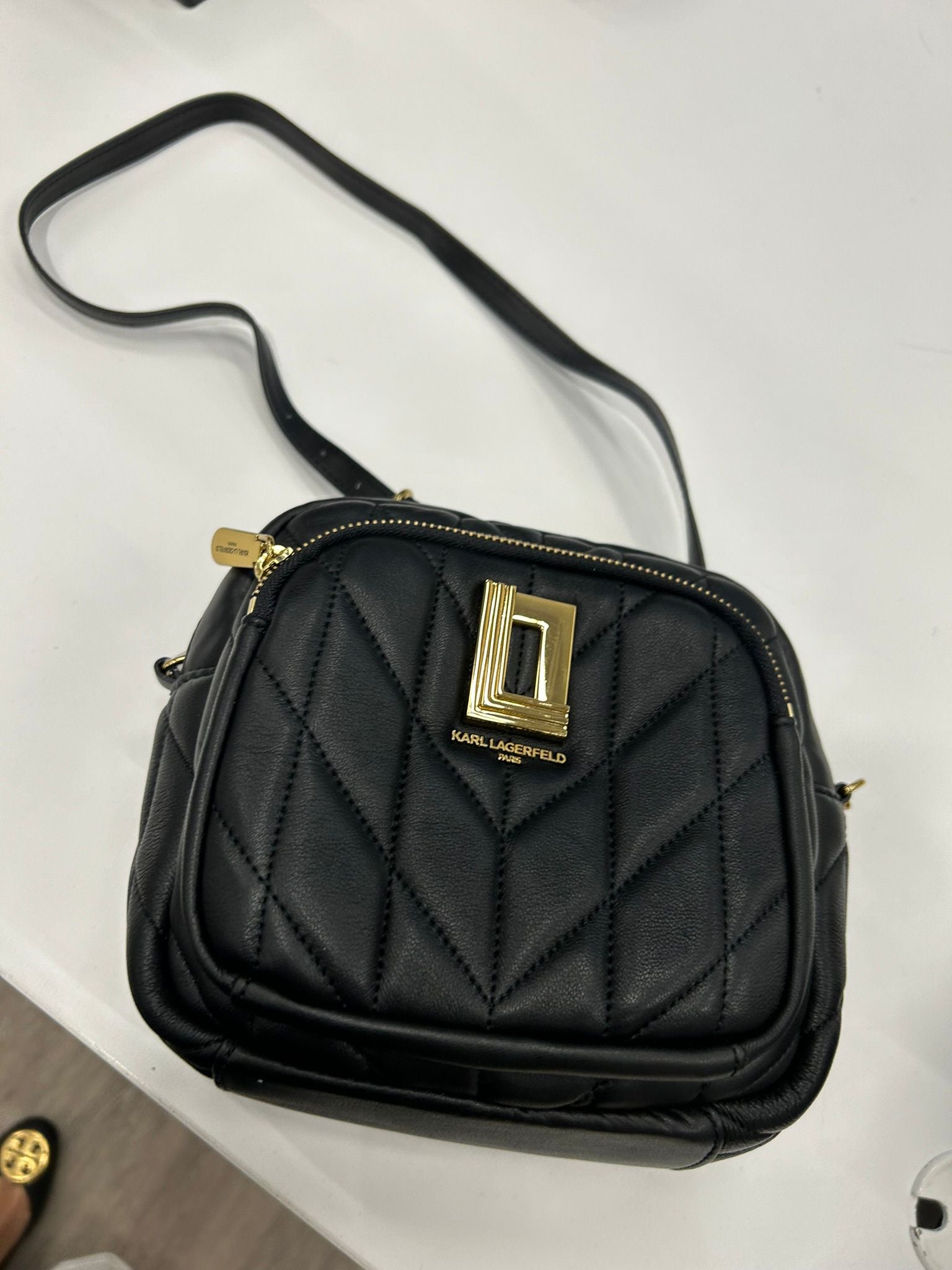 Womens' Karl Lagerfeld Paris  Lafayette Crossbody Camera Bag lambskin black NWOT