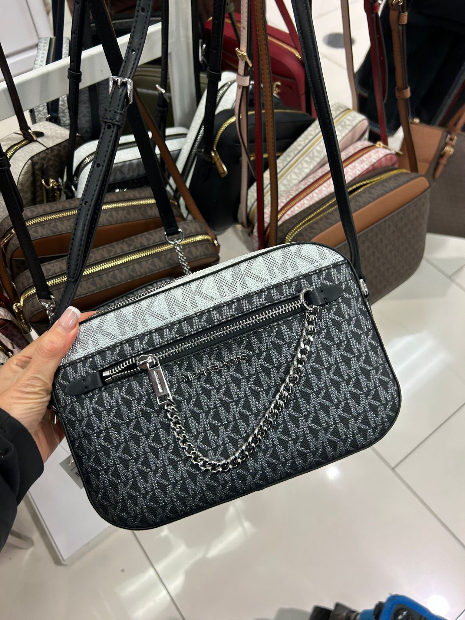 Michael Kors WOMENS' Jet Set Large Logo Crossbody Bag Black