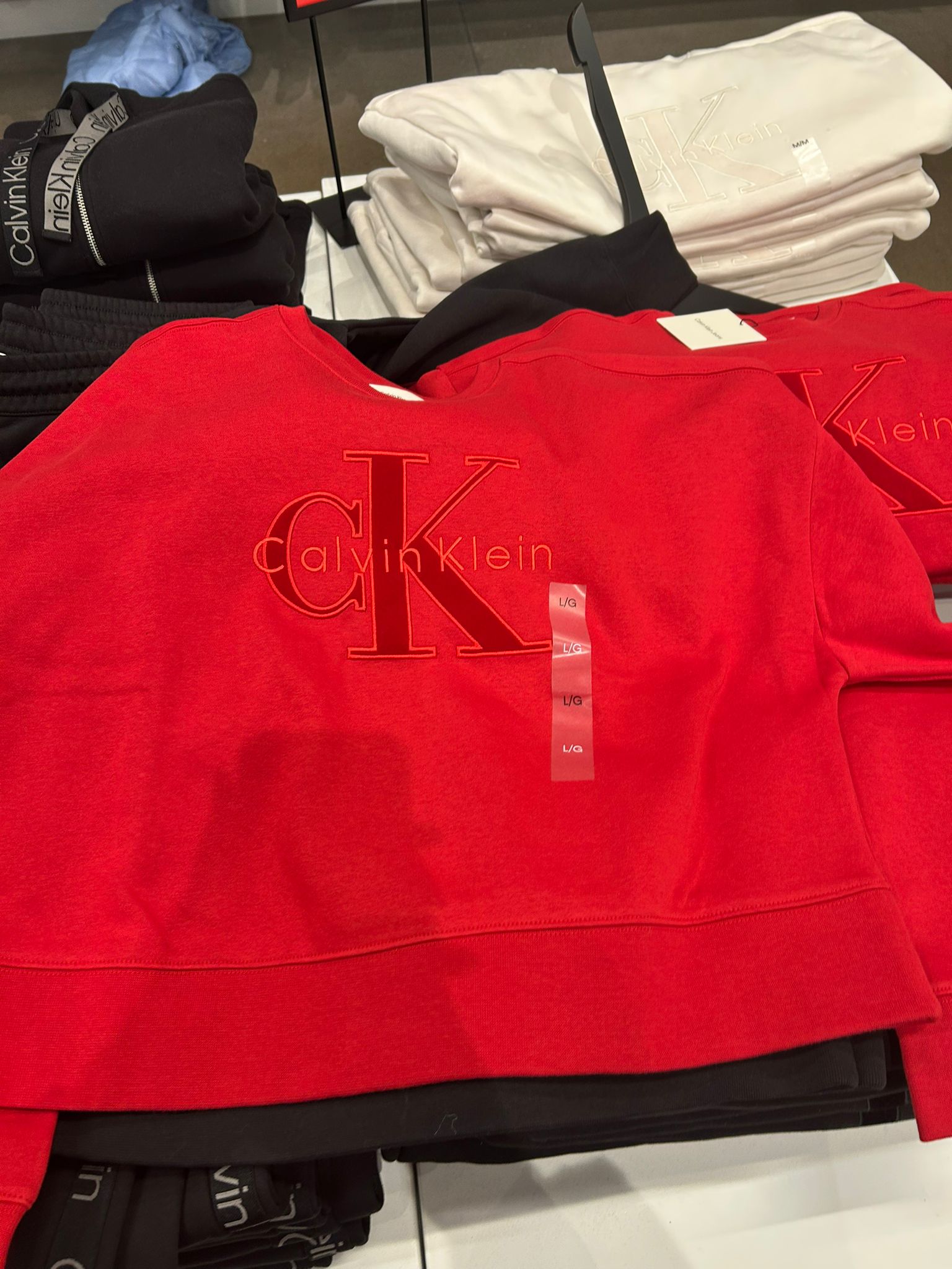 Womens' Calvin Klein Fleece Velvet Monologo Graphic Relaxed Sweatshirt Scarlet Sage