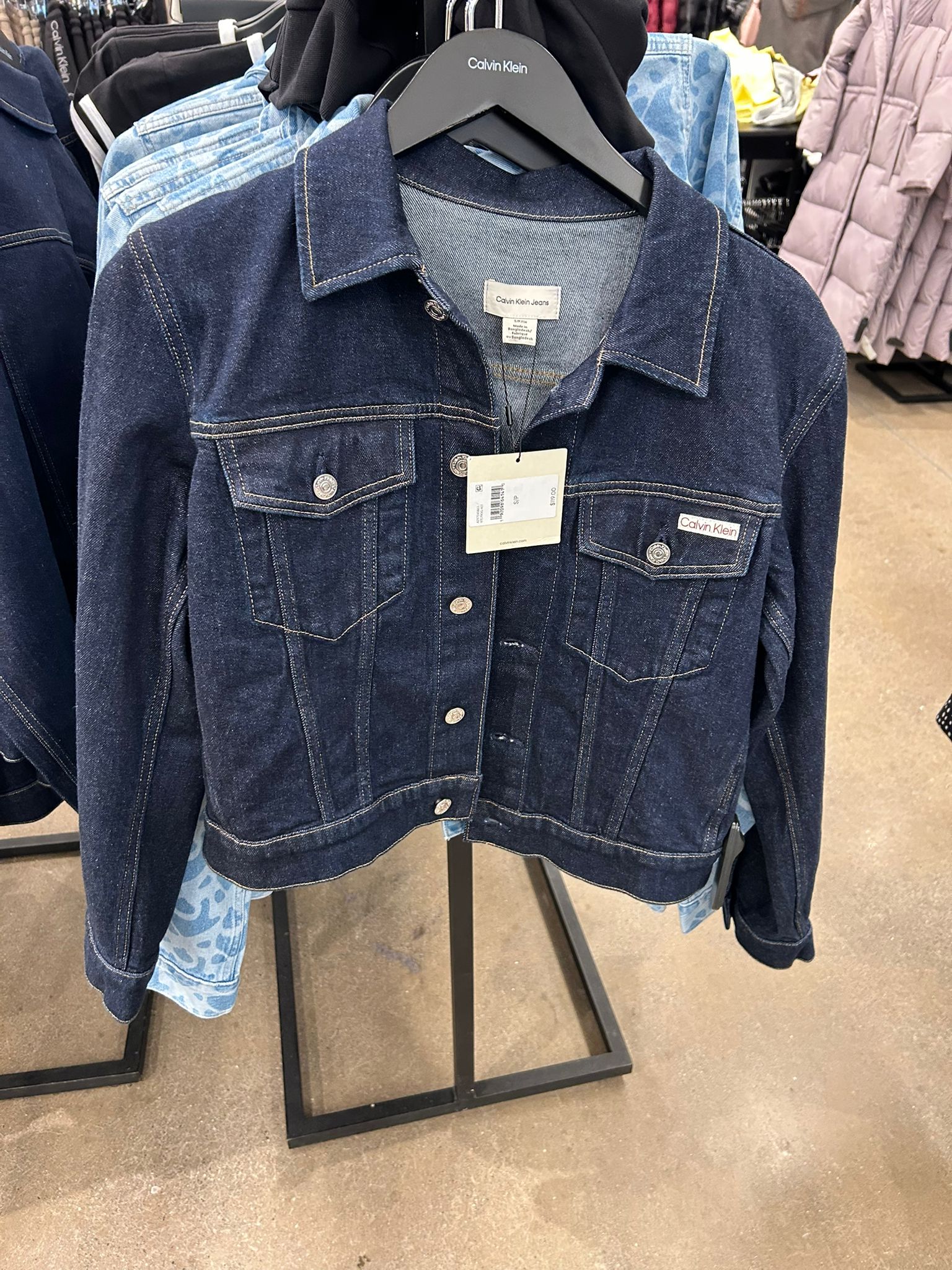 Calvin Klein WOMENS' Classic Trucker Jacket Runaway Blue