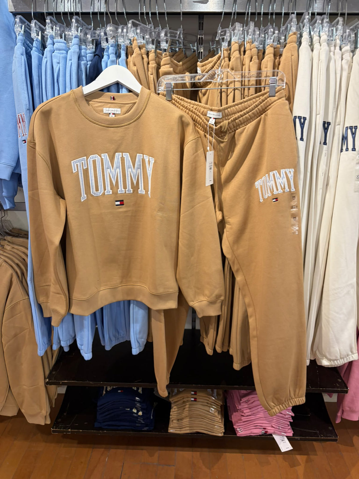Tommy Varsity Tommy Logo Sweatpant -Classic Khaki