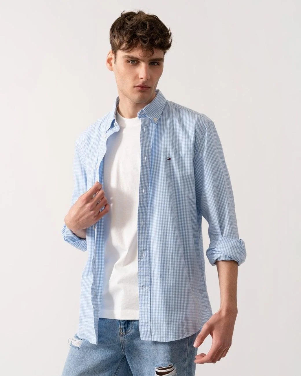 Tommy Mens' Regular Fit Gingham Oxford Shirt / BLUE