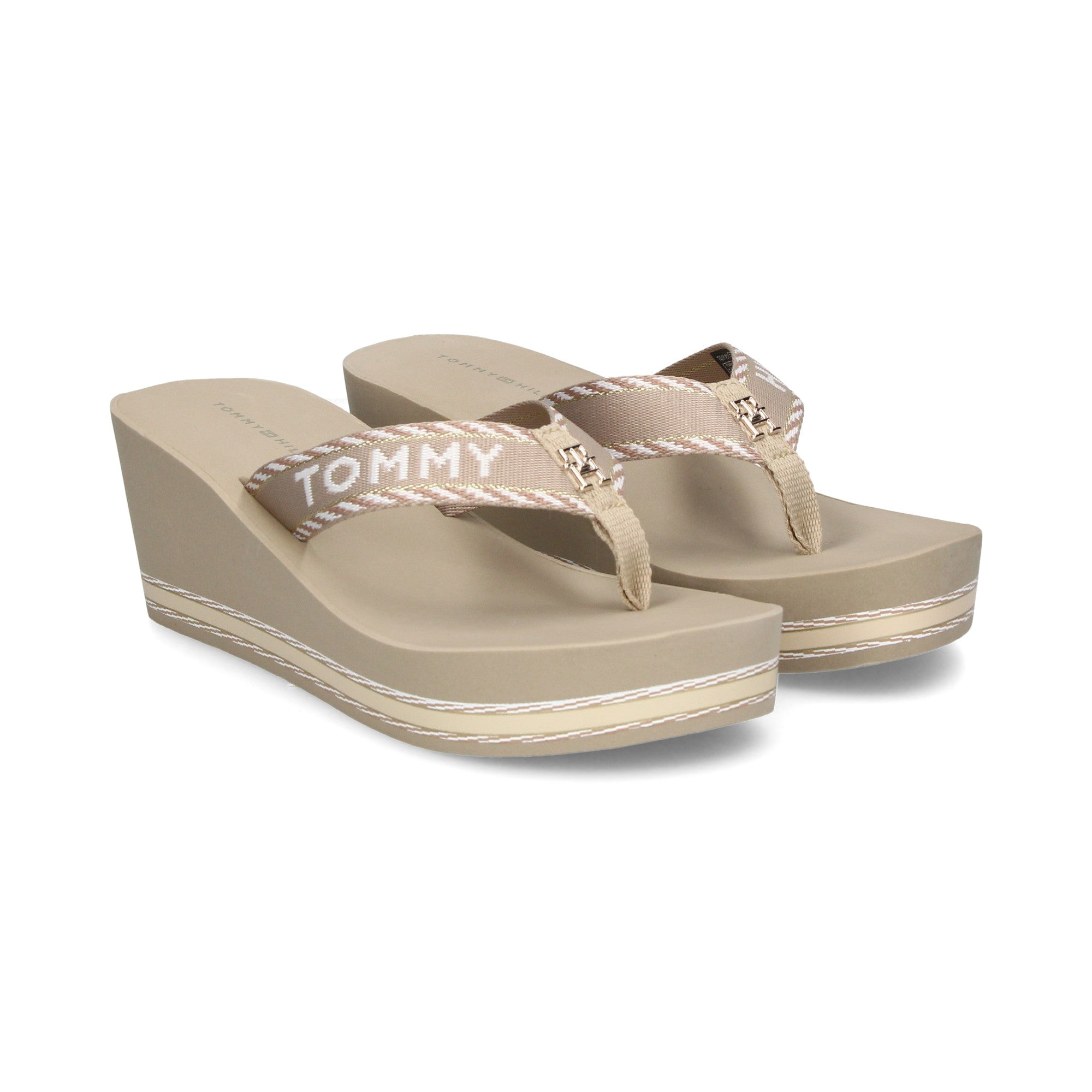 TOMMY HILFIGER Women's Flip Flops RBT SANDALWOOD